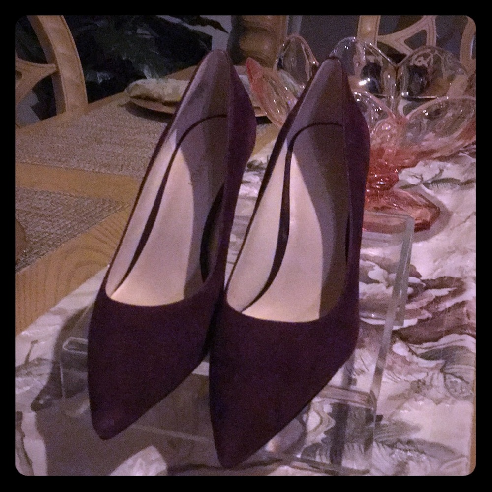 Nine West suede pumps size 8